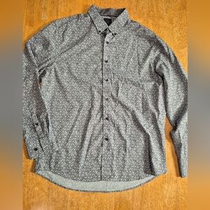 EUC Michael Strahan Navy Blue And White Floral Long Sleeve Button Up Shirt